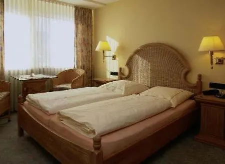 Lippischer Hof 3*