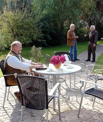 里皮施霍夫兰德酒店 酒店 吕格德